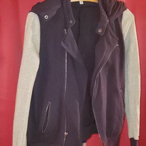 Light hooded bomber jacket